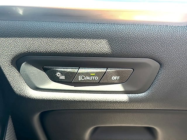 2027 BMW X6 xDrive40i