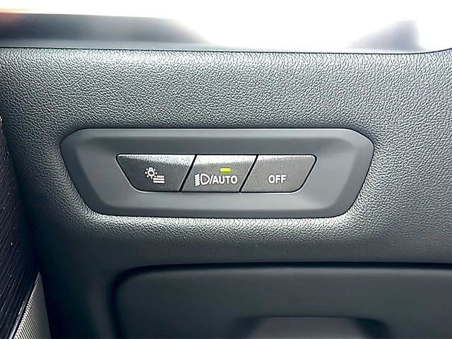 2027 BMW X6 xDrive40i