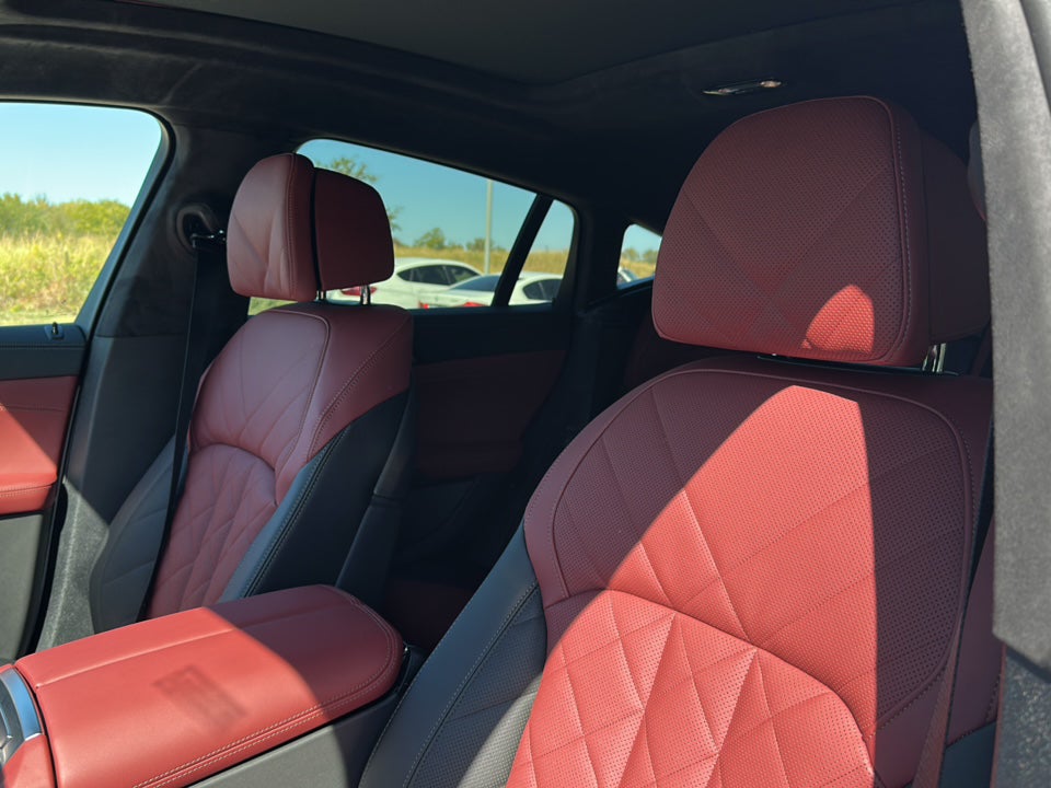 2026 BMW X6 xDrive40i