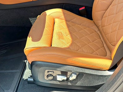 2027 BMW X6 xDrive40i