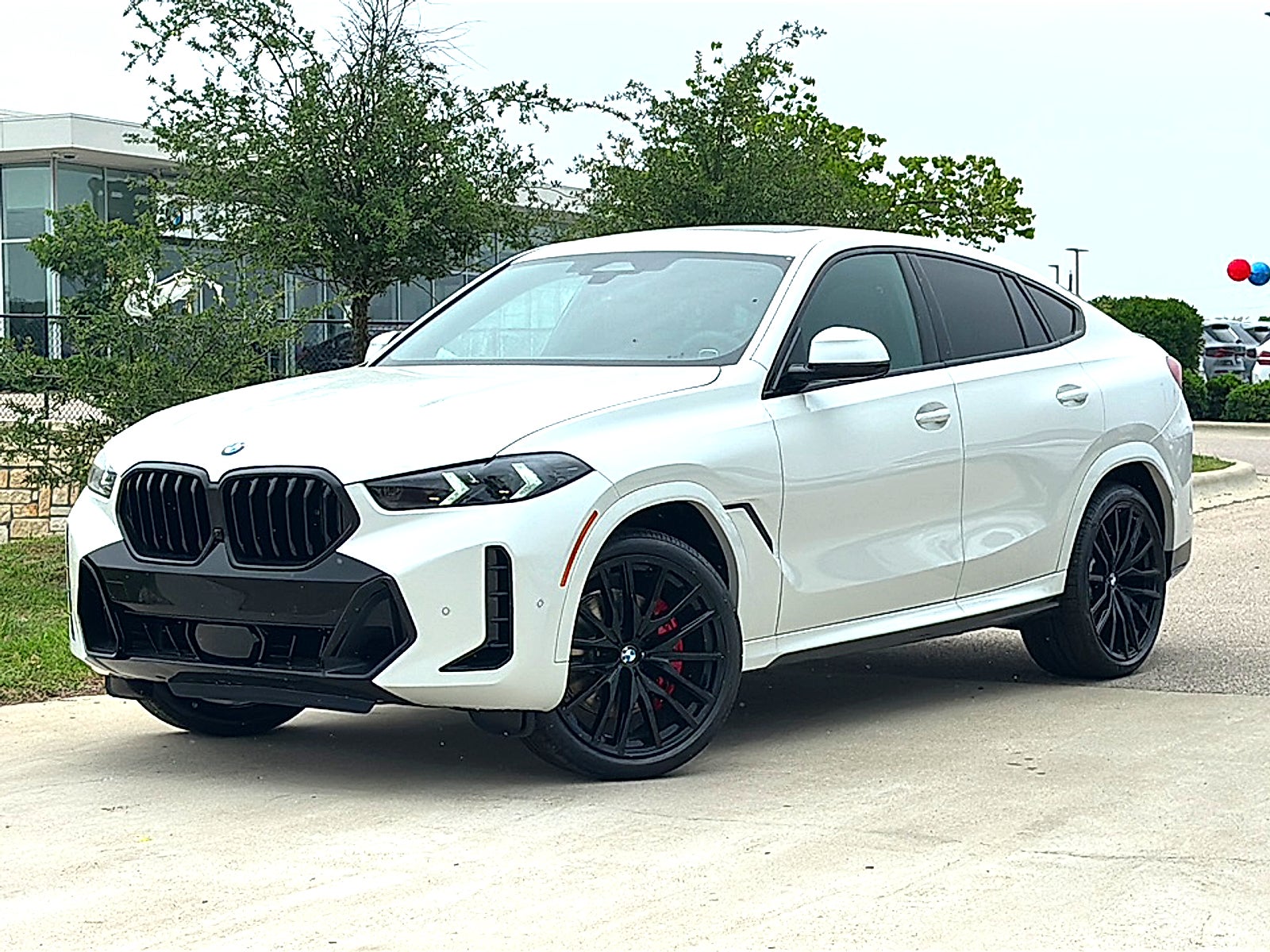 2027 BMW X6 xDrive40i