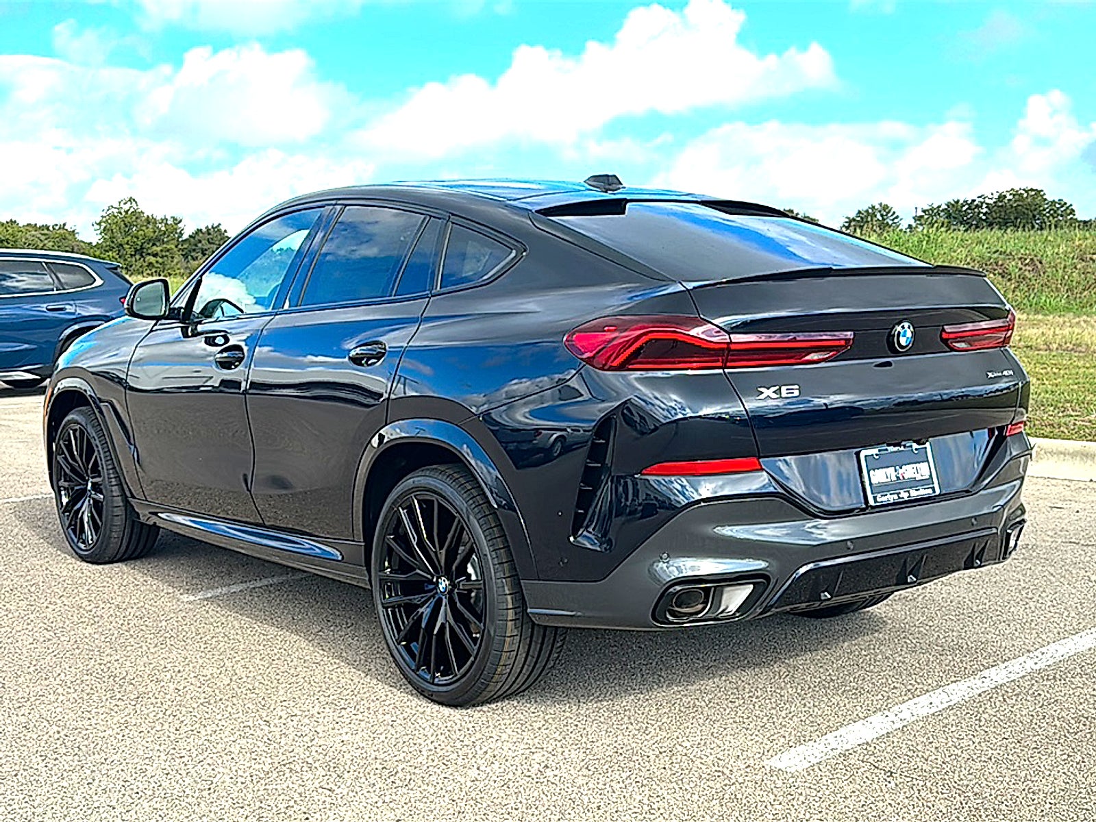 2027 BMW X6 xDrive40i