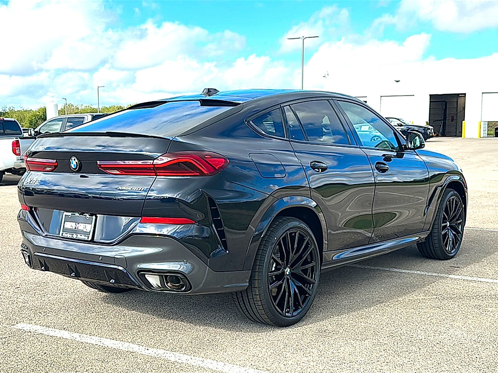 2027 BMW X6 xDrive40i