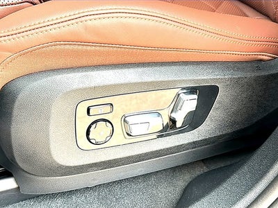 2027 BMW X6 xDrive40i