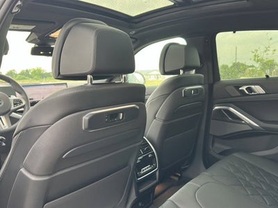 2027 BMW X6 M60i