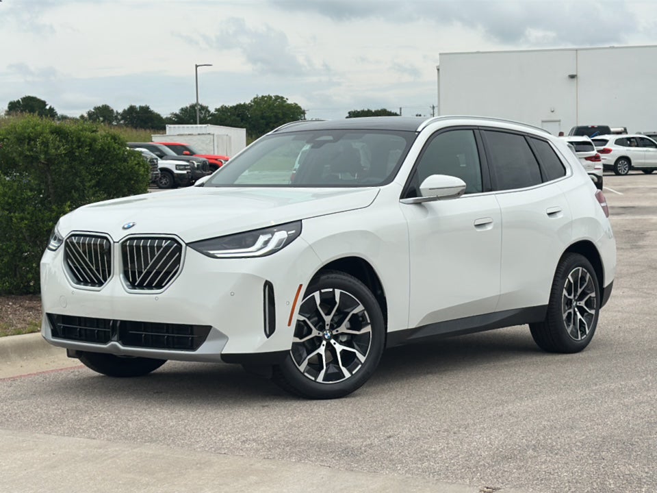 2026 BMW X3 30 XDRIVE's photo