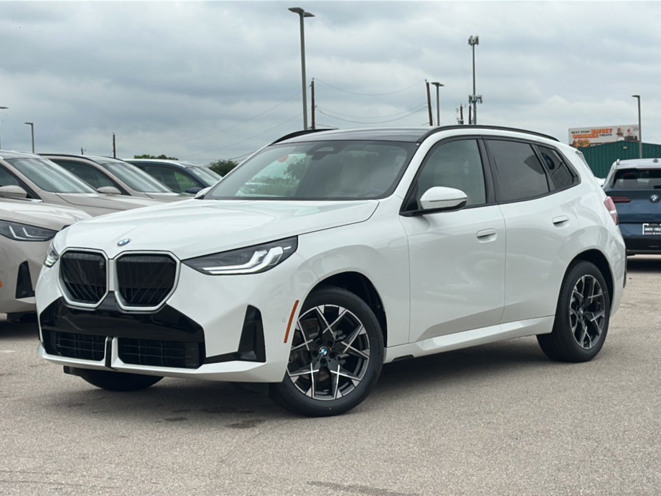 2026 BMW X3 30 XDRIVE's photo