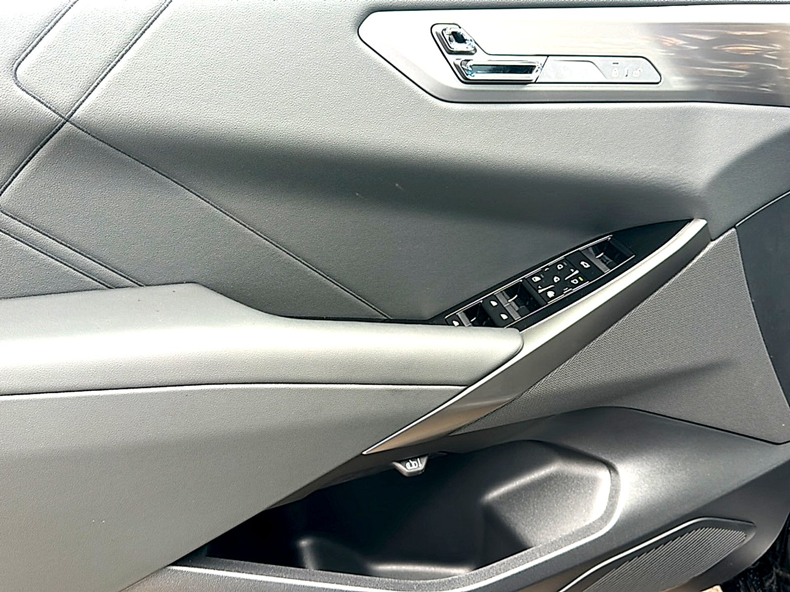 2027 BMW X5 40 xDrive