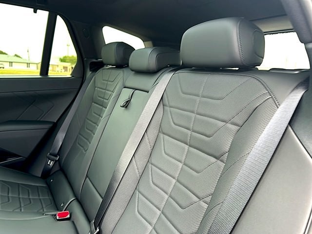 2027 BMW X5 40 xDrive