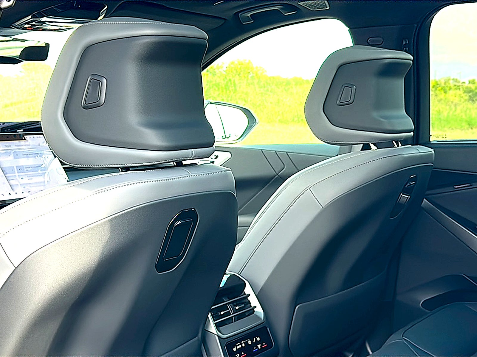 2027 BMW X5 40 xDrive