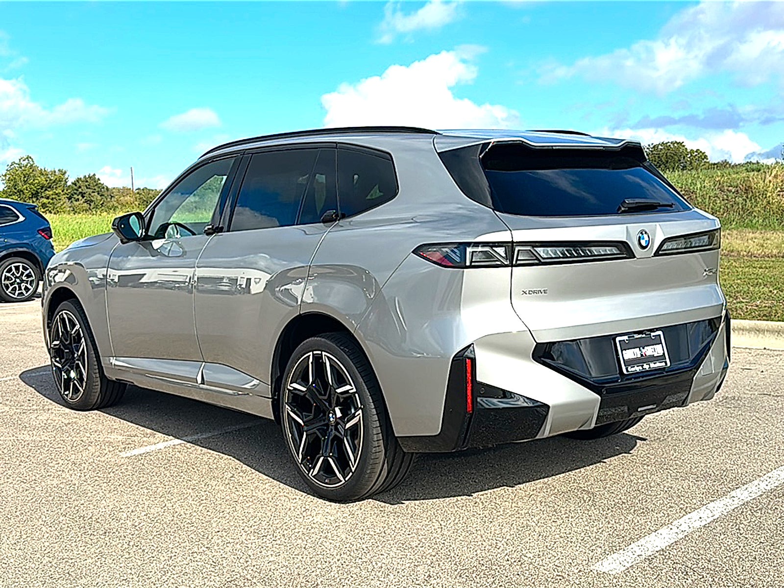 2027 BMW X5 40 xDrive