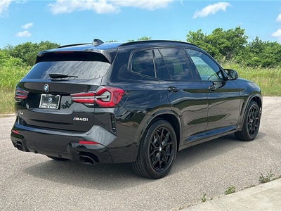 2023 BMW X3 M40i