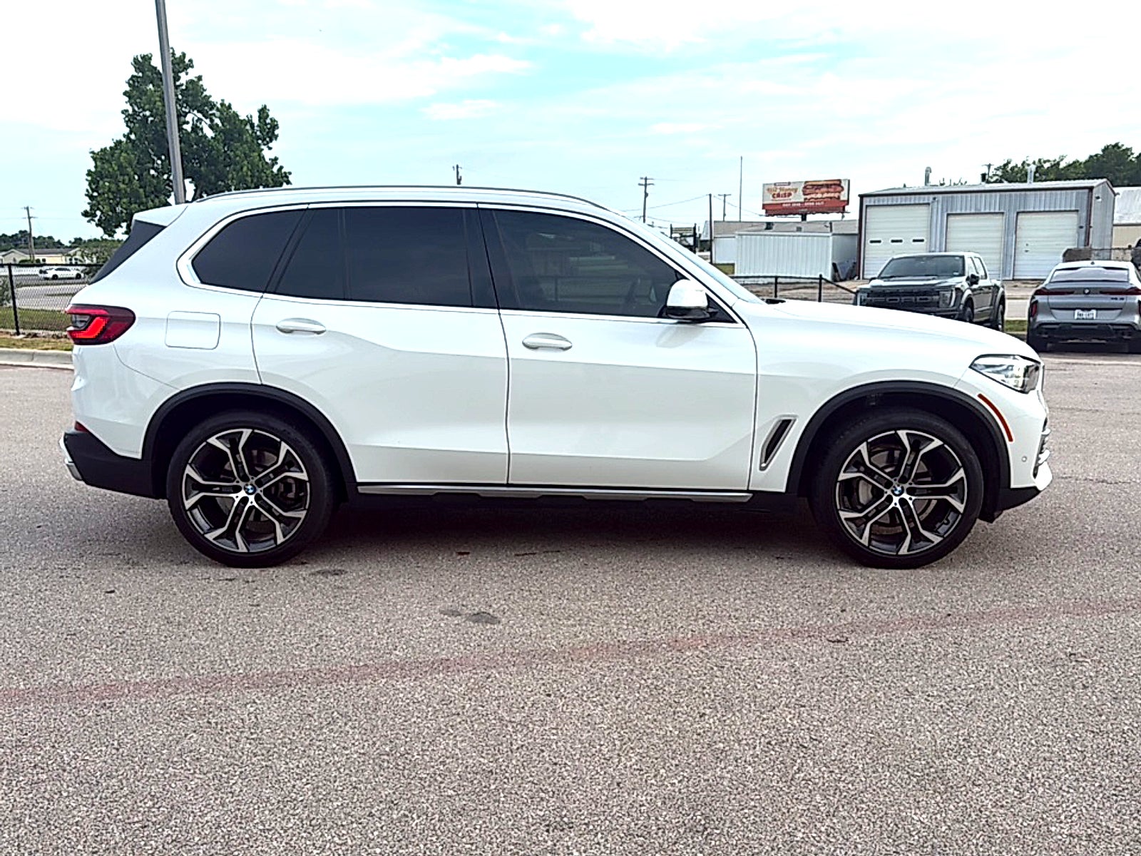 2023 BMW X5 xDrive40i
