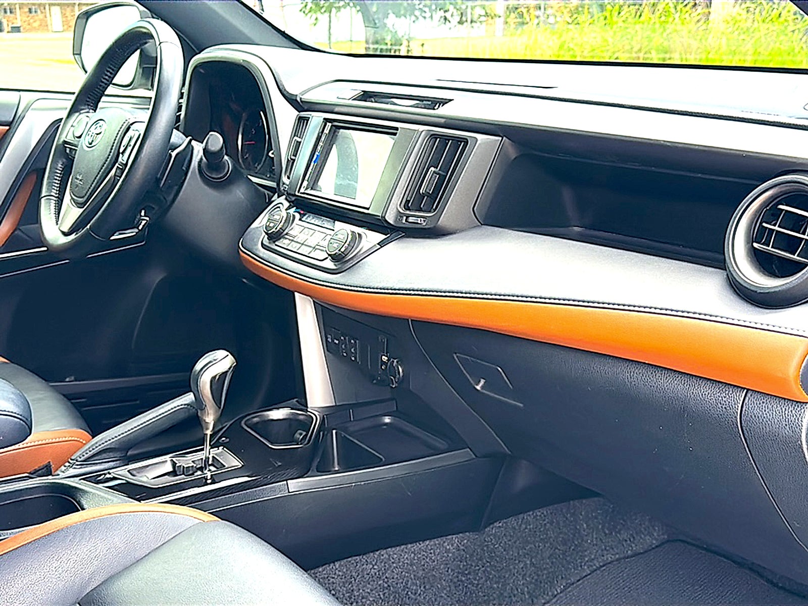 2018 Toyota RAV4 SE
