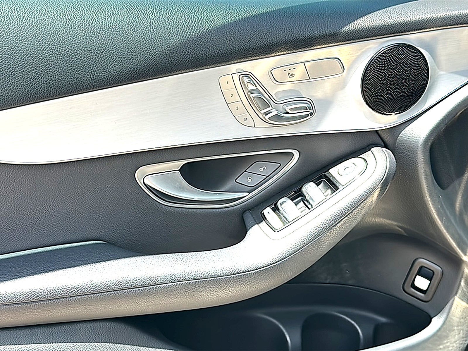 2022 Mercedes-Benz GLC 300 GLC 300