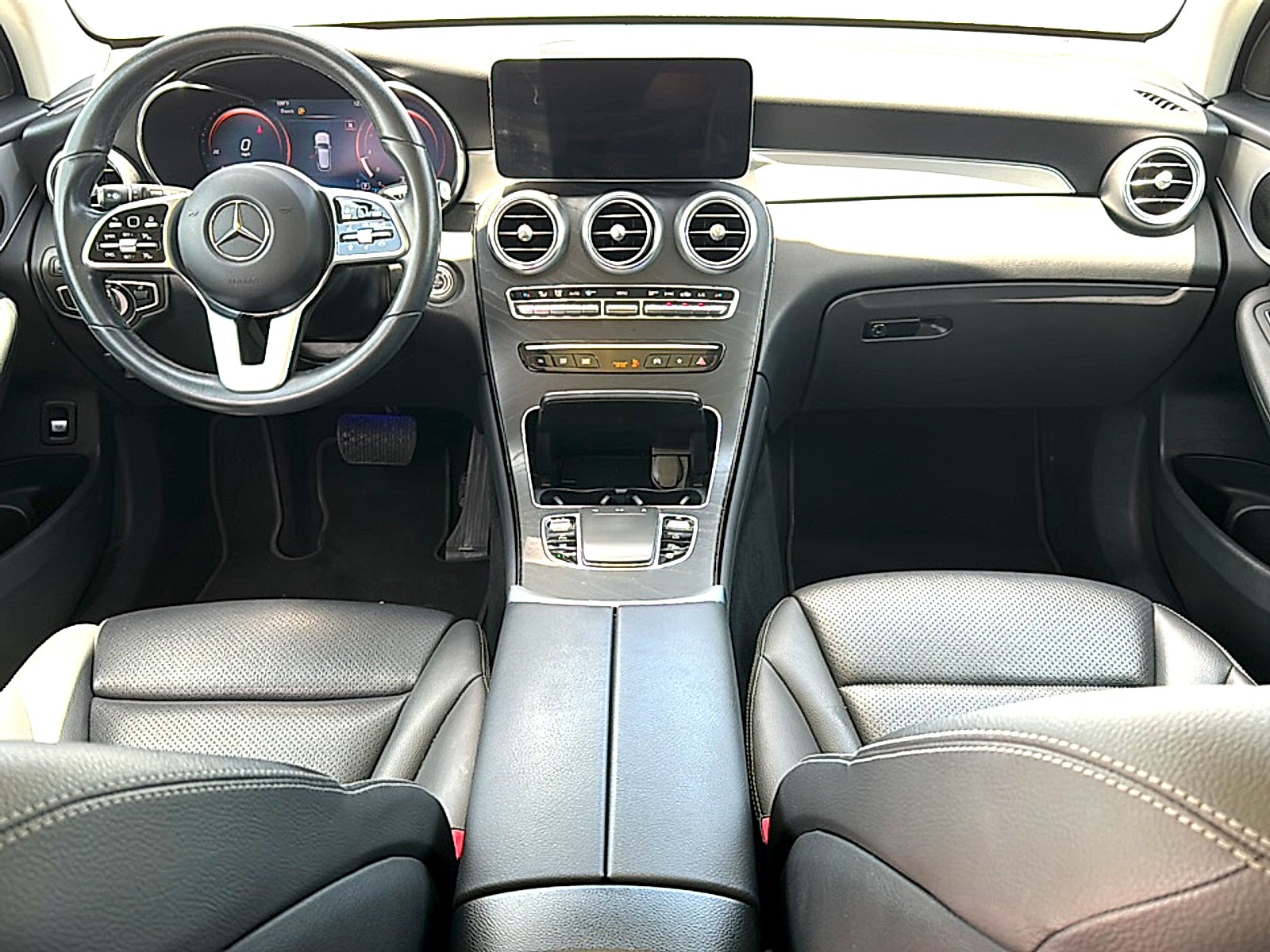 2022 Mercedes-Benz GLC 300 GLC 300