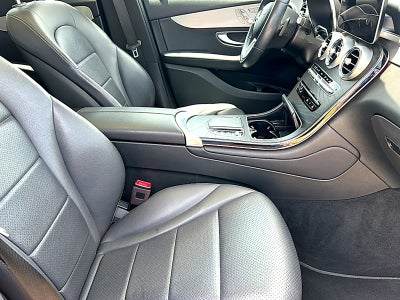 2022 Mercedes-Benz GLC 300 GLC 300