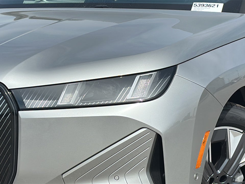 2026 BMW iX xDrive45