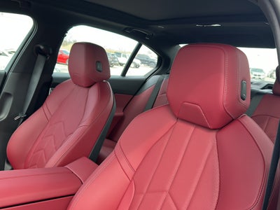 2026 BMW 550e xDrive