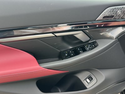 2026 BMW 550e xDrive