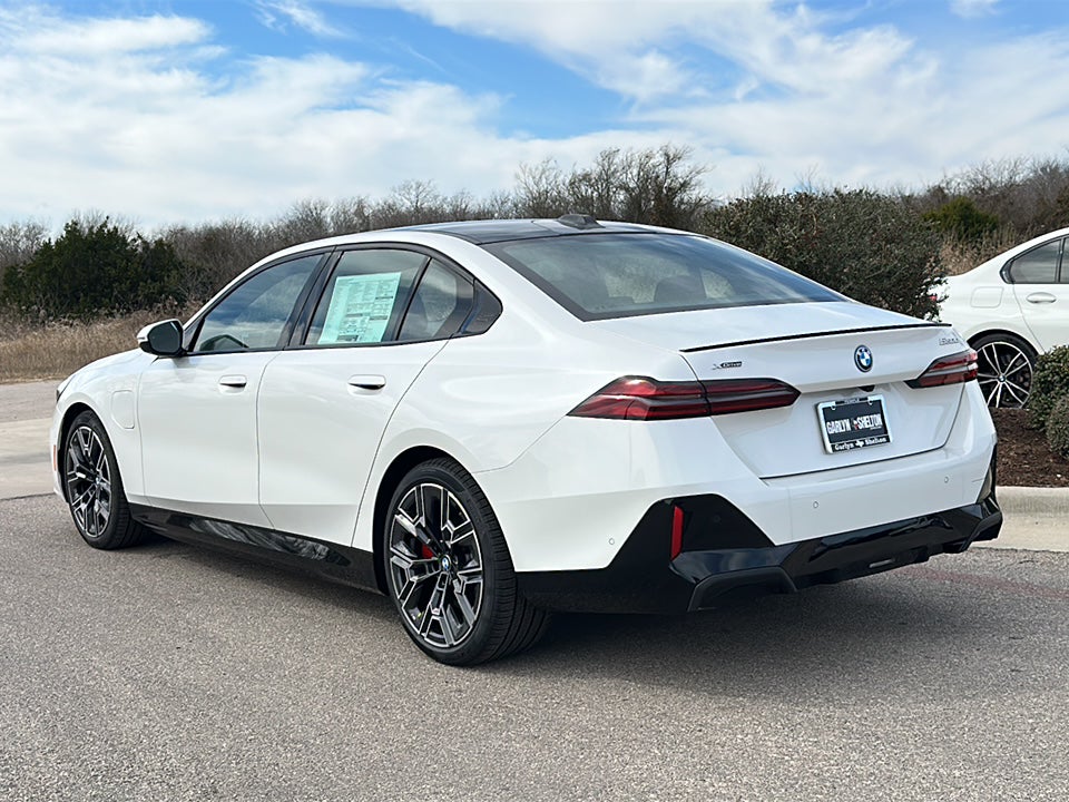 2026 BMW 550e xDrive