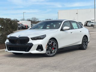 2026 BMW 550e xDrive