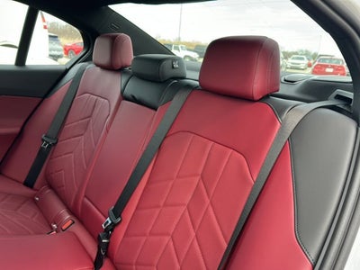 2026 BMW 5 Series 550e xDrive
