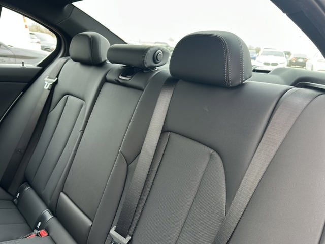 2026 BMW 3 Series 330i