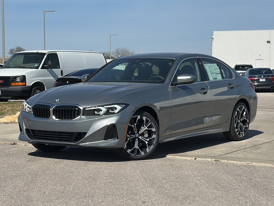 2026 BMW 330i 330i