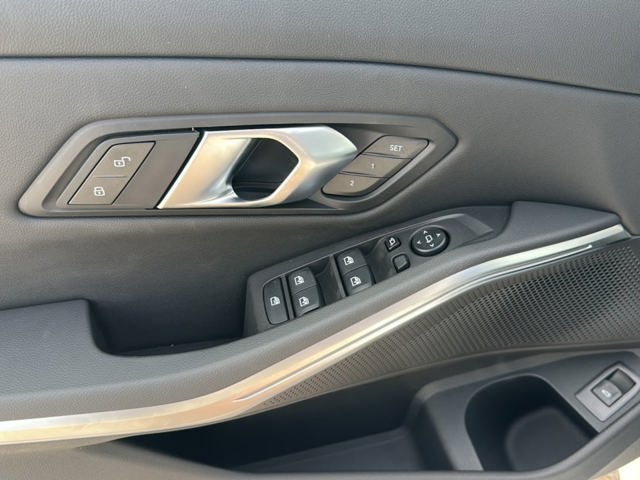 2026 BMW 3 Series 330i