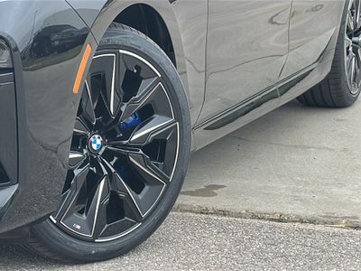 2026 BMW 740i 740i