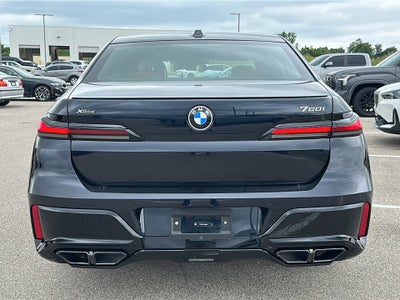 2025 BMW 760 i xDrive