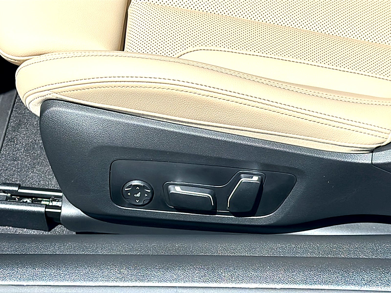 2027 BMW 4 Series 430i