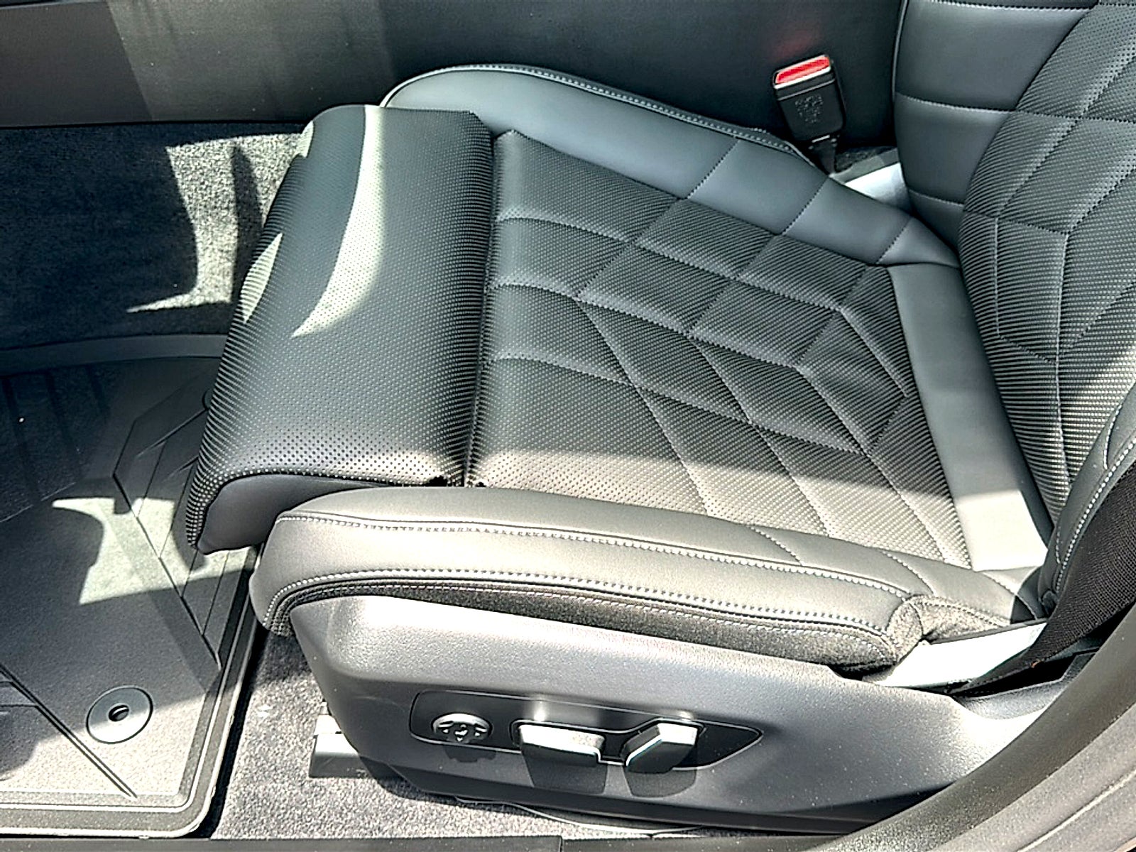 2027 BMW 5 Series 530i