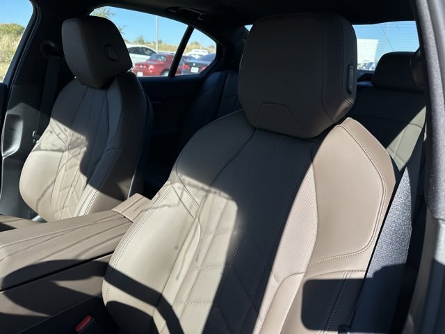 2026 BMW 5 Series 530i