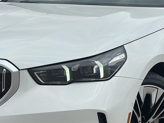 2026 BMW 5 Series 530i
