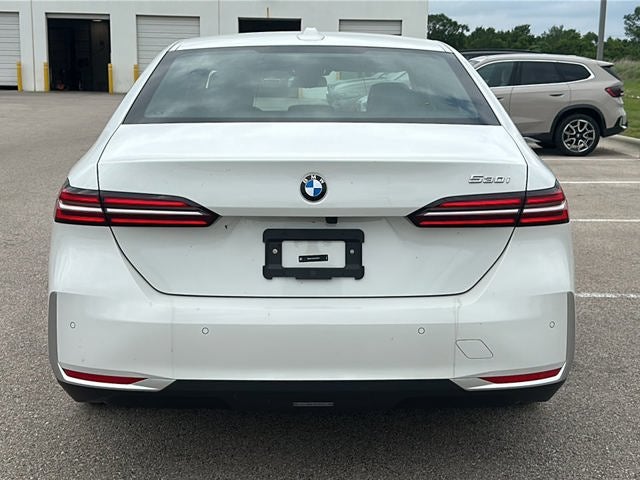 2026 BMW 5 Series 530i