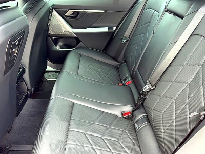 2025 BMW 5 Series 530i