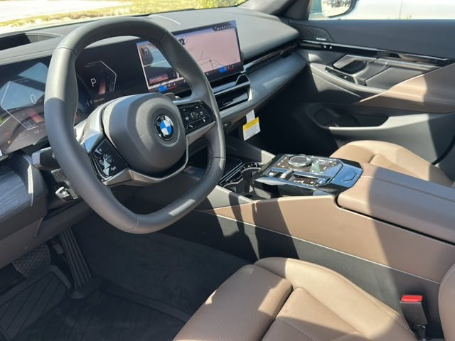 2026 BMW 5 Series 530i