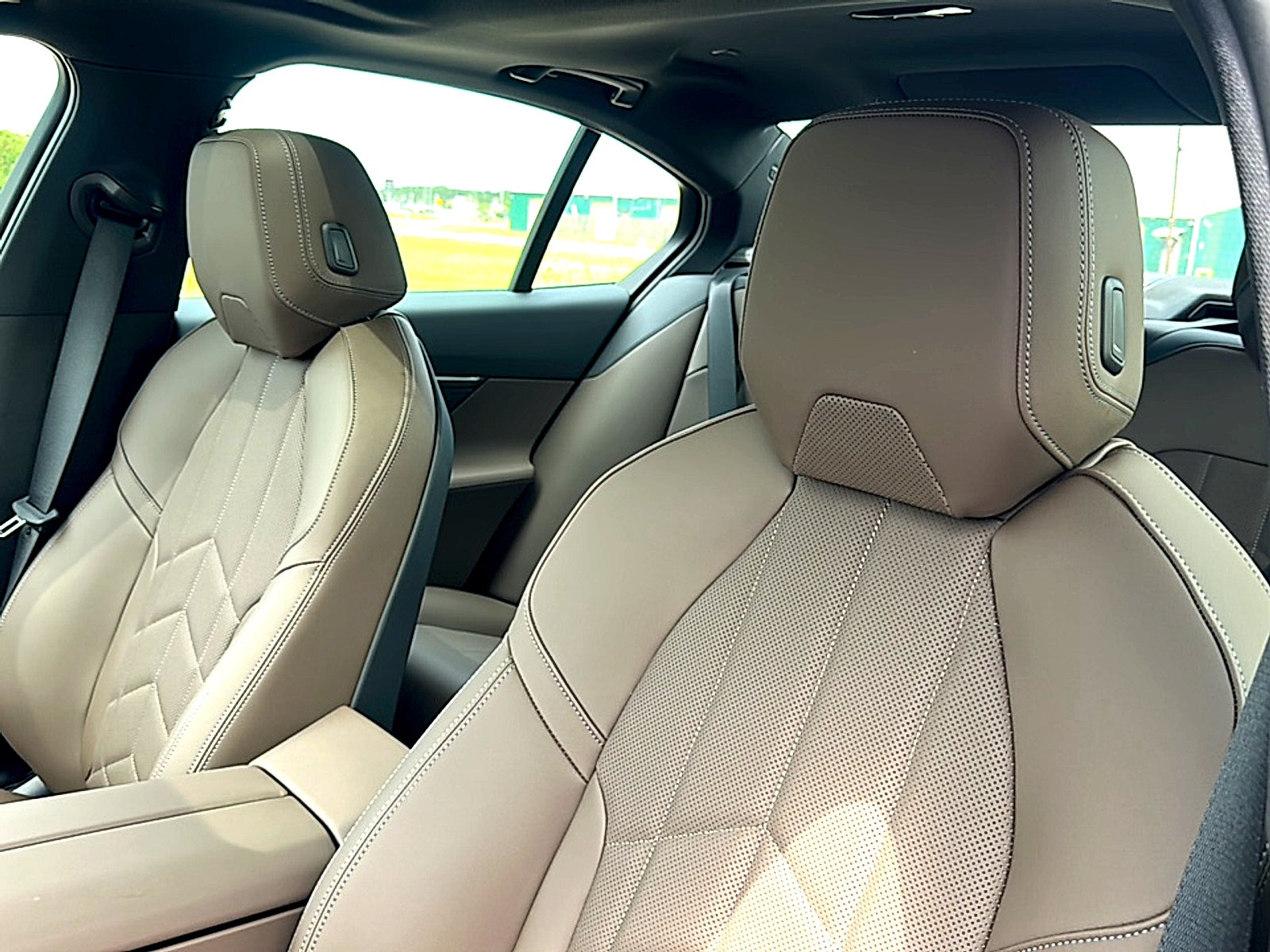 2027 BMW 5 Series 530i