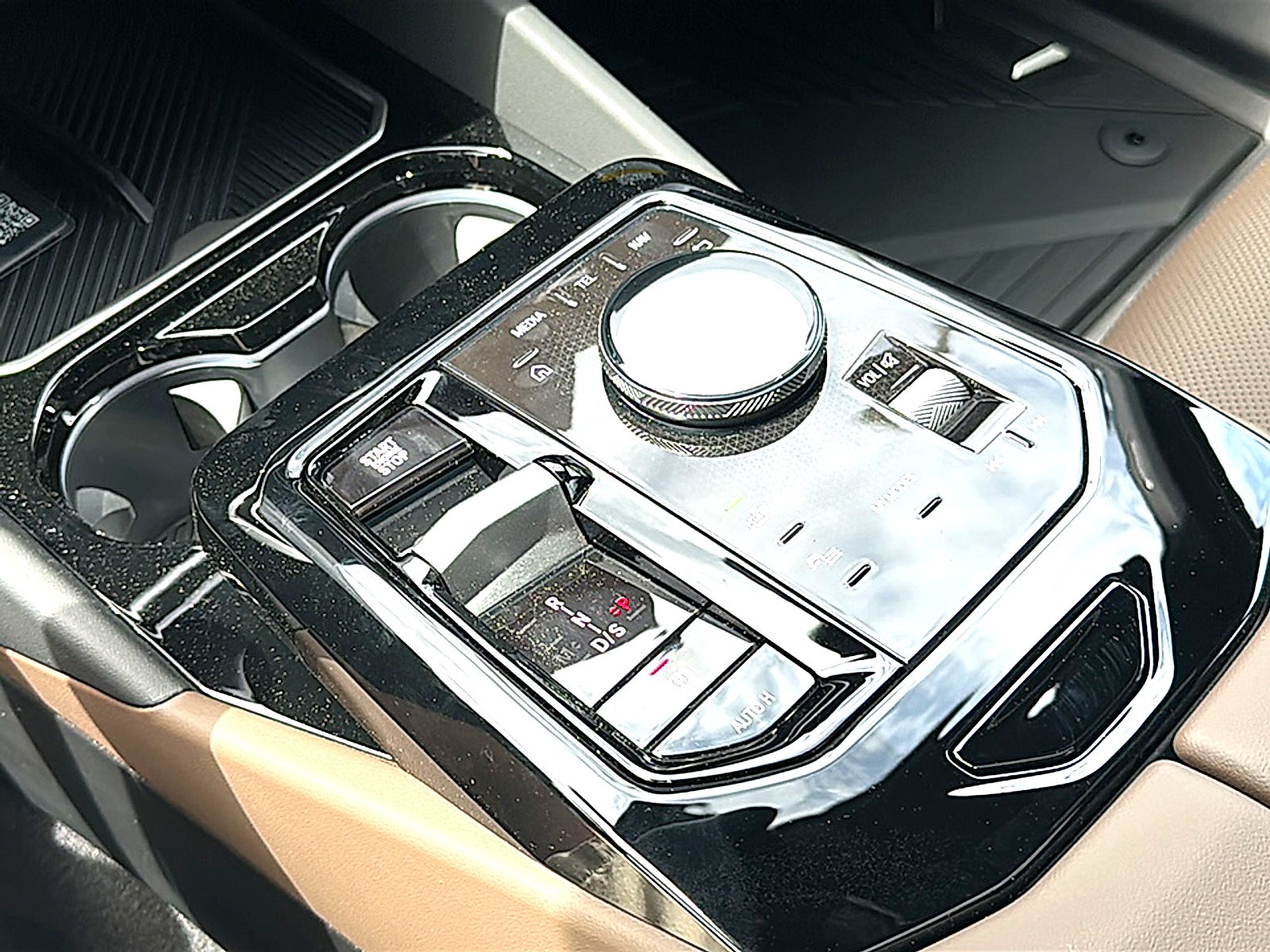 2027 BMW 5 Series 530i