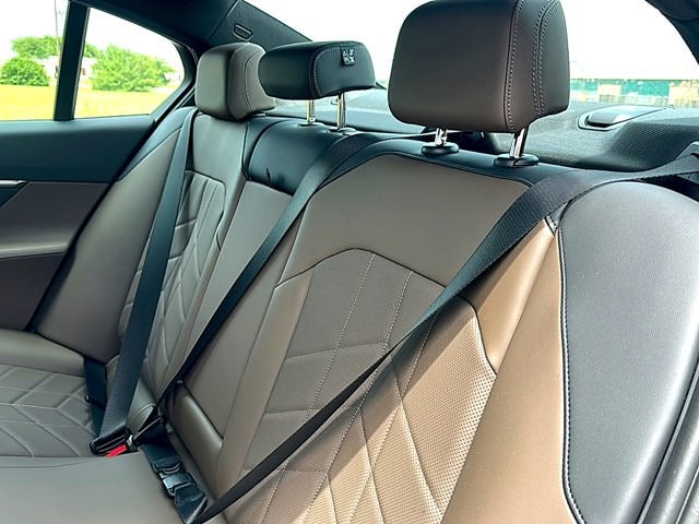 2027 BMW 5 Series 530i