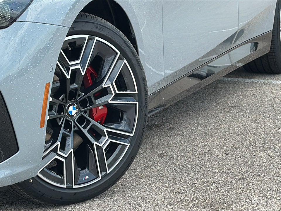2026 BMW 5 Series 530i