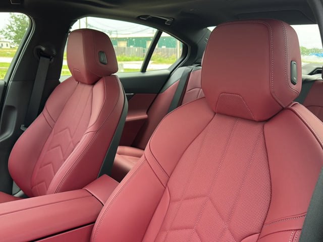 2026 BMW 5 Series 530i