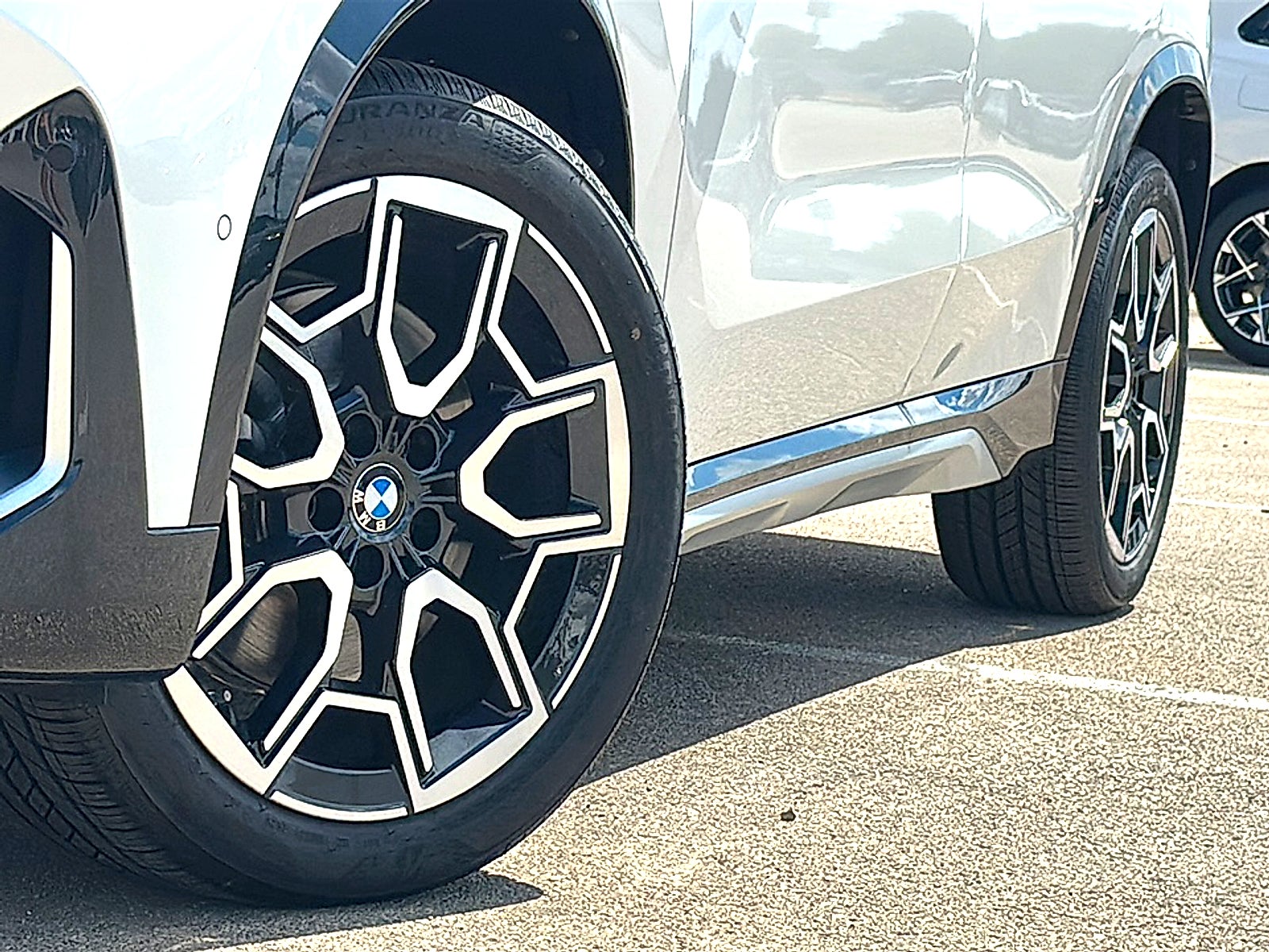 2027 BMW X1 xDrive28i