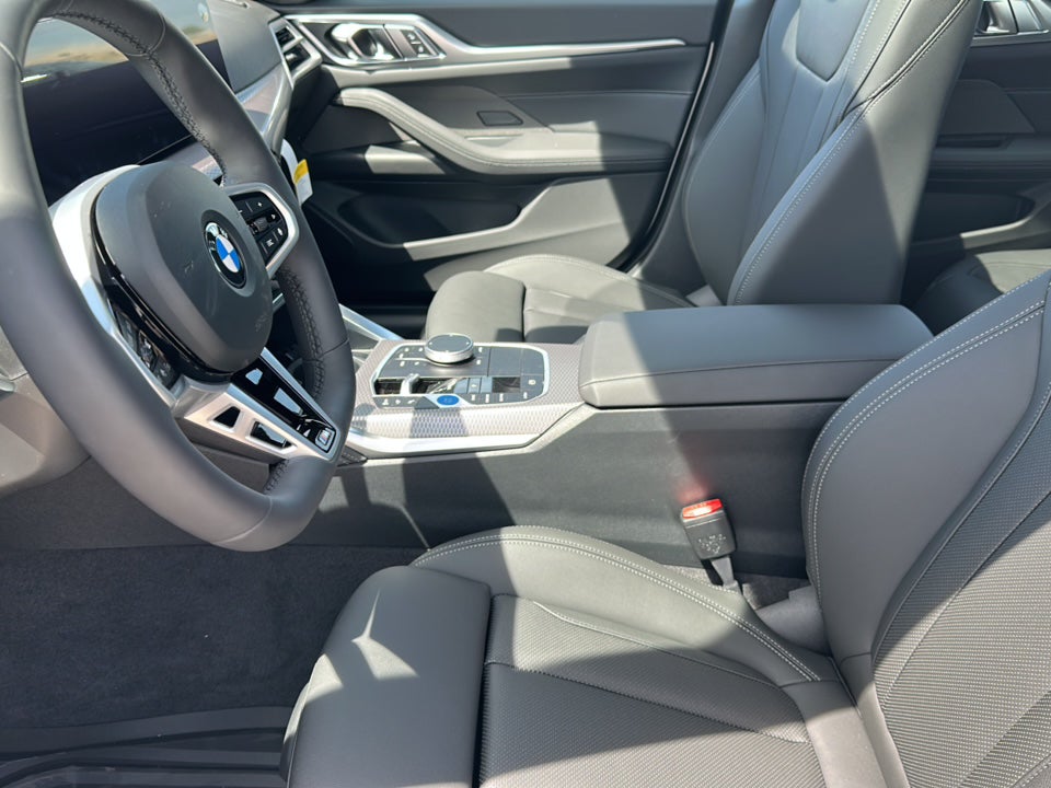 2026 BMW i4 eDrive40