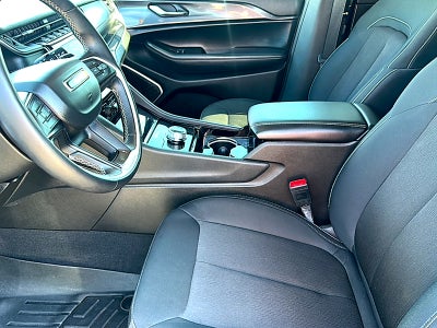 2021 Jeep Grand Cherokee L Laredo 4x4