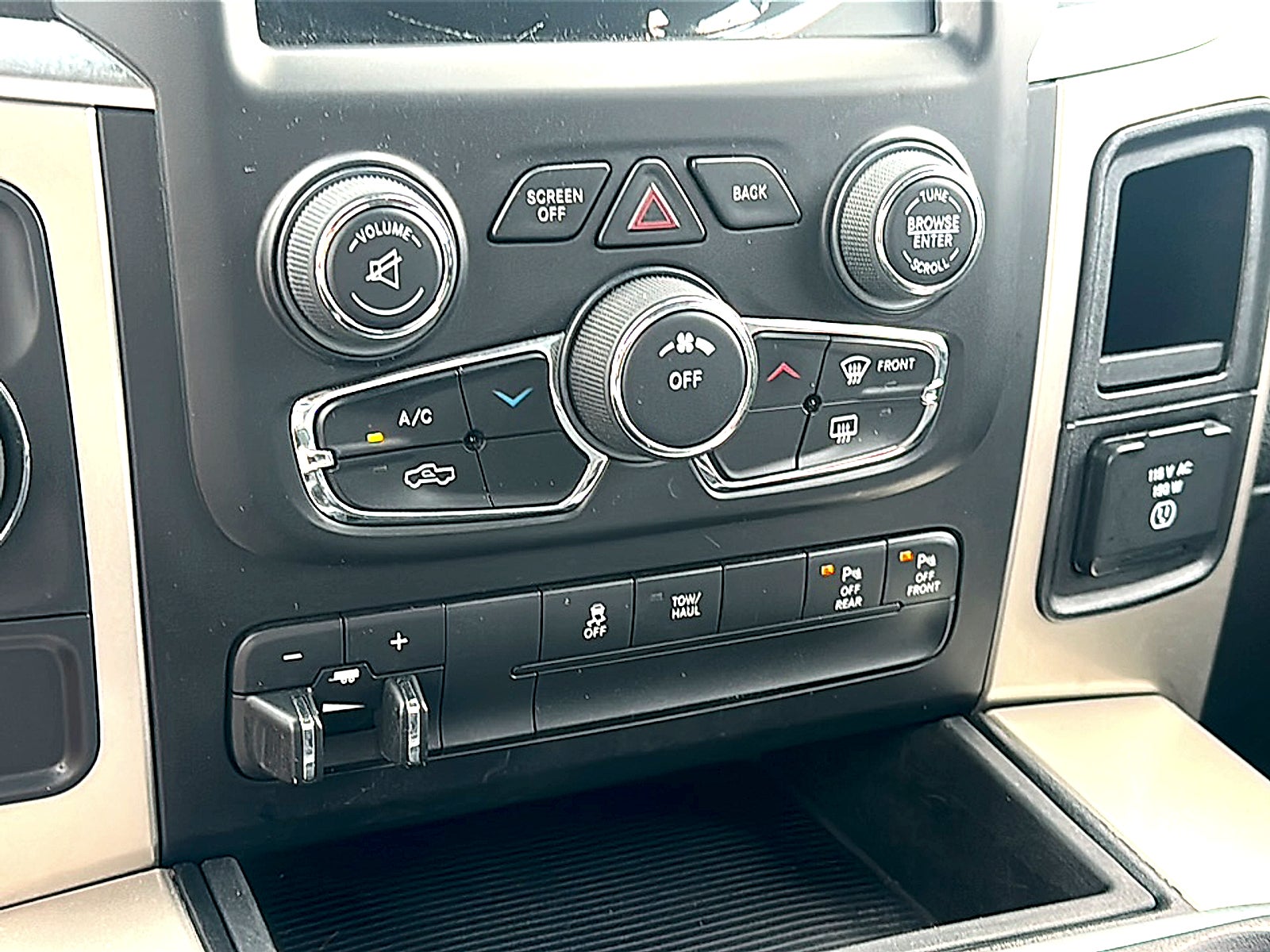 2015 RAM 1500 Lone Star