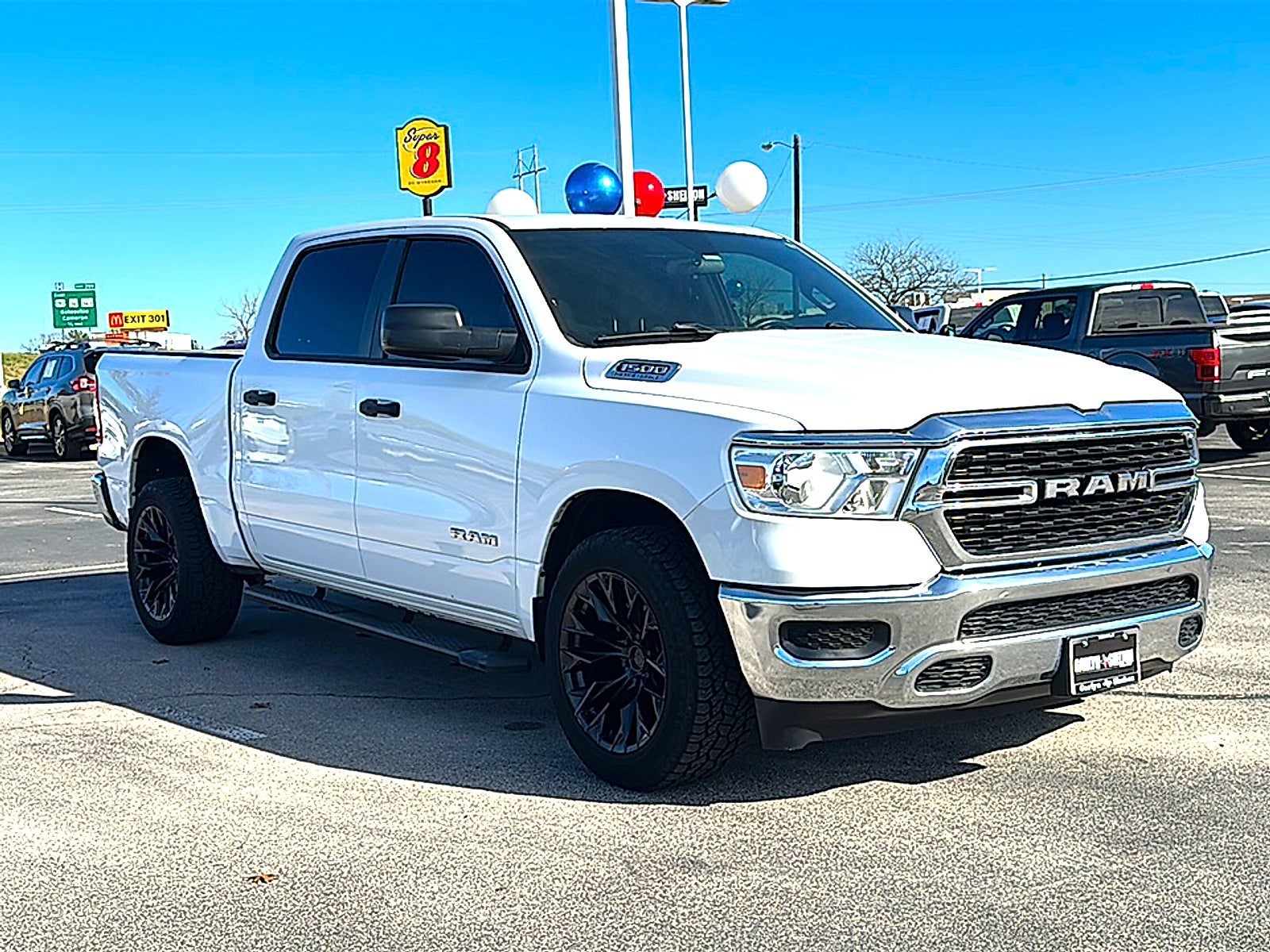 2023 RAM 1500 Lone Star Crew Cab 4x2 5'7" Box