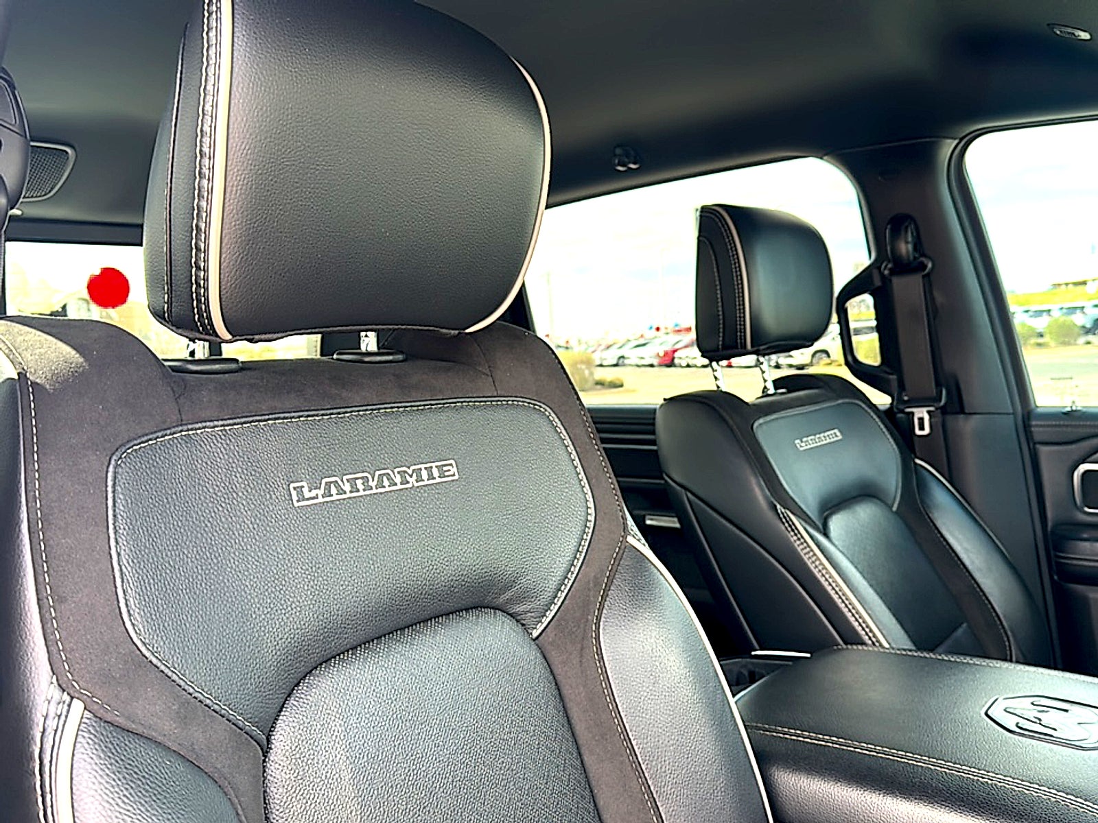 2024 RAM 1500 Laramie Crew Cab 4x4 5'7" Box